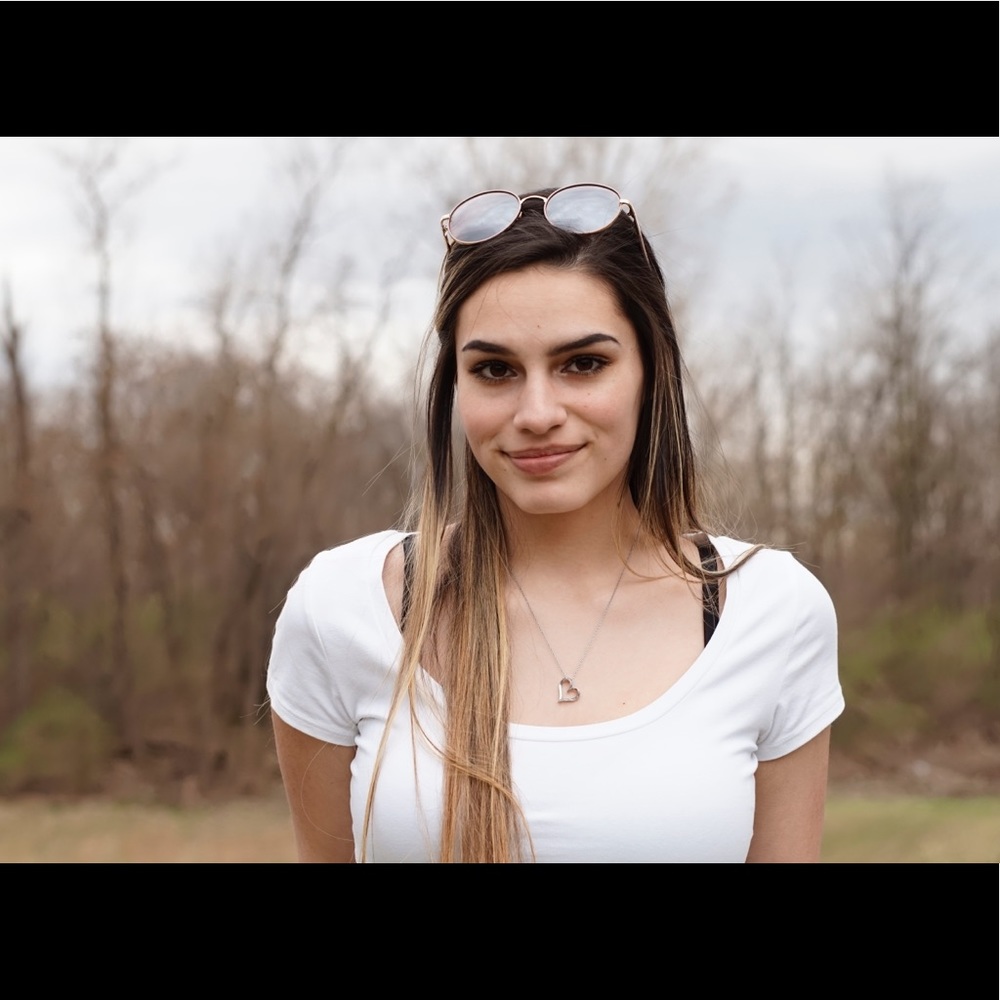 Meet your posher, Haylee